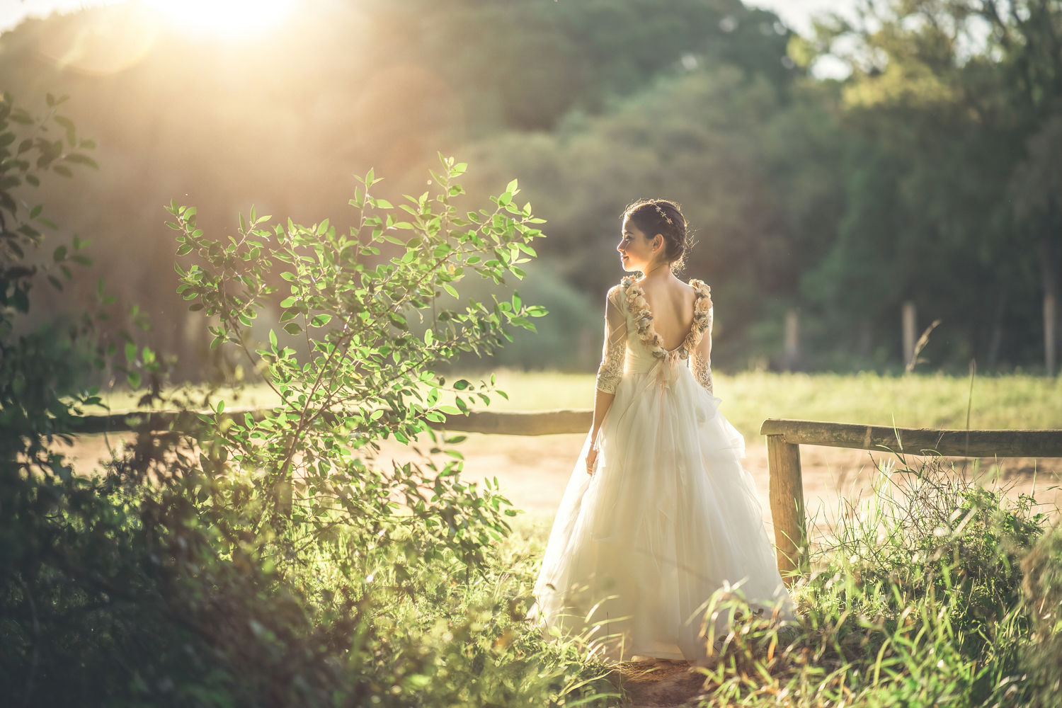 La magia de la comunión de Carla: Un reportaje natural entre el Pinar del Rey y el Parque de la Vida en San Roque